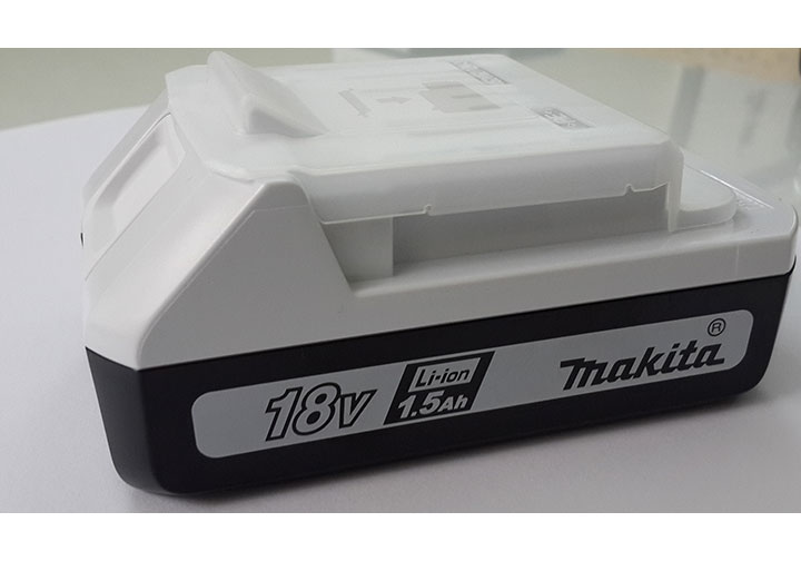 18V/1.5Ah Pin Lithium-Ion chân gài trắng Makita BL1815G 18V/1.5Ah Pin Lithium-Ion chân gài trắng Makita BL1815G